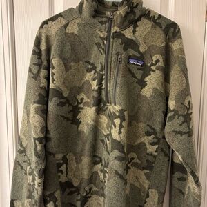 Patagonia Camouflage 1/4 Zip